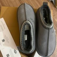 UGG grigie n.37