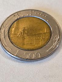 Numismatica, moneta 500 lire con errori di conio