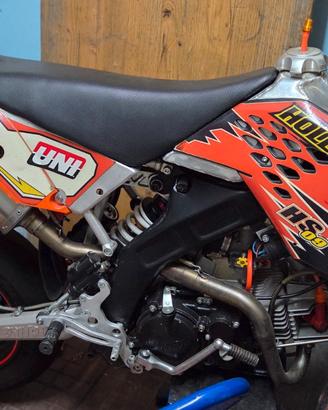 Pit bike