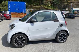 Smart fortwo 453    900cc (90cv)