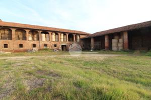 CASA INDIPENDENTE A CERESOLE ALBA