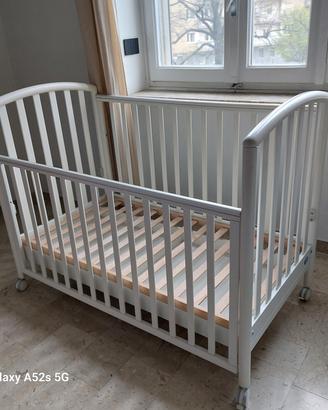 Lettino con sbarre per  bambini