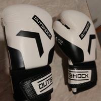 guantoni boxe outshock decathlon 