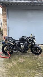 Xj6 depotenziata a libretto