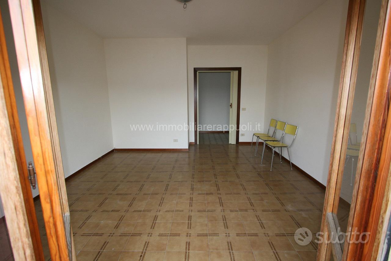 AP740 - Sinalunga appartamento al terzo pi - Vista 6