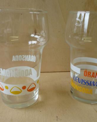 Bichieri vetro lemonsoda oransoda 2 pz. anni 70