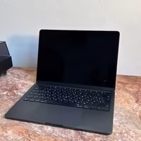 MacBook Air M2 13” 2022 16GB/256GB - Difetto