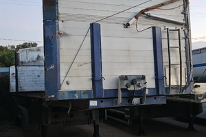 Semirimorchio ribaltabile doppia cassa Teknocar