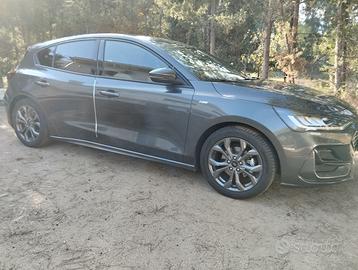 Ford Focus St LIne
