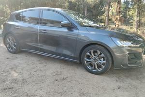 Ford Focus St LIne