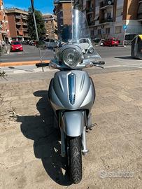 PIAGGIO BEVERLY 500 TENUTO MANIACALMENTE
