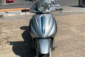 PIAGGIO BEVERLY 500 TENUTO MANIACALMENTE