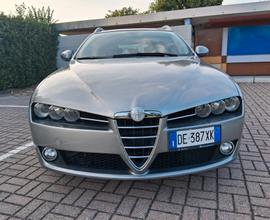 Alfa Romeo 159 1.9 JTDm 16V Sportwagon Distinctive