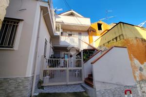 CASA INDIPENDENTE A CERVINO