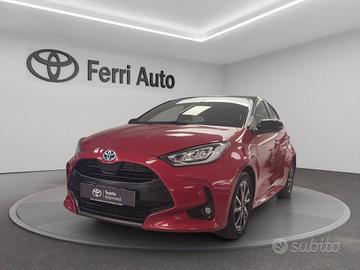 TOYOTA Yaris 1.5h style