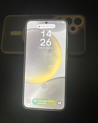 SAMSUNG S24