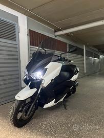 Yamaha X - Max 250