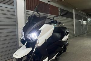 Yamaha X - Max 250
