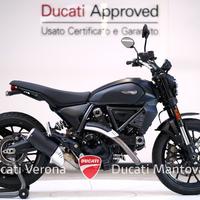 Scrambler 800 Dark da 8.290 euro!