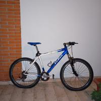 Bicicletta Mountain Bike LE RUN