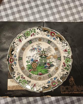 PORCELAINE OPAQUE – MÉDAILLES D’OR 1834 et 1839 –