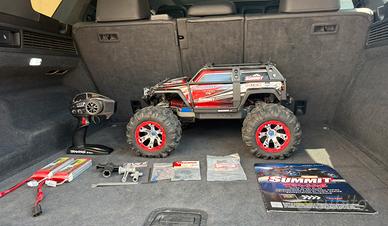 Traxxas Summit 1/10 4WD Truck/Crawler.