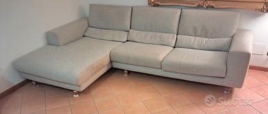 DIVANO USATO IN TESSUTO 
