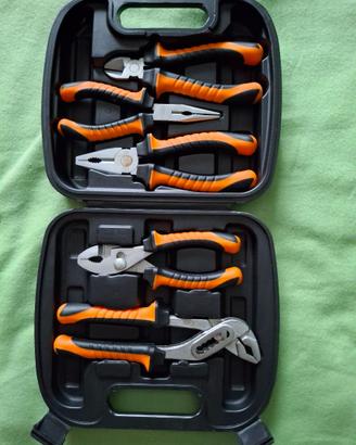 Set pinze e pappagallo TackLife