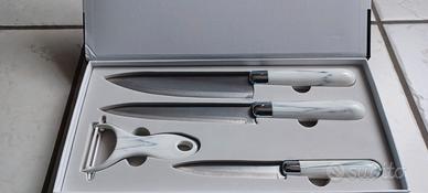 Set tre coltelli con pelaverdure