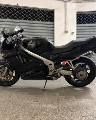 Honda VFR 750 RC36II 1994
