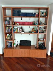 mobili sala e tavolo da pranzo