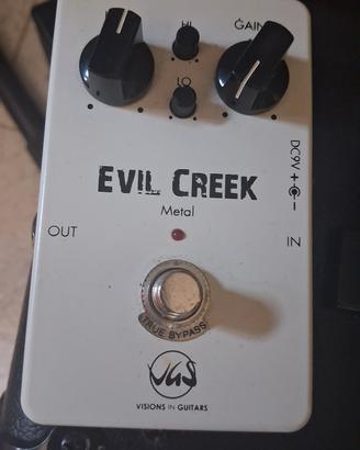 pedale distorsione chitarra elettrica