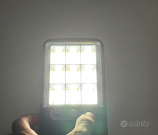 Luce solare da giardino con sensore da 108 Led