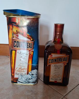Liquore COINTREAU