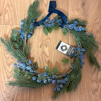 Ghirlanda natalizia con bacche