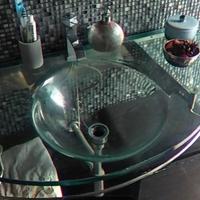Lavabo in cristallo
