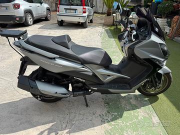 Kymco 400