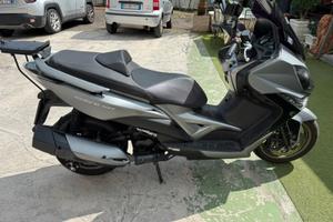 Kymco 400