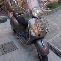 Vespa GTS