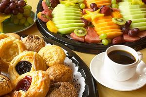 Bar con distesa esterna