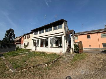 4 LOCALI A GRAVELLONA LOMELLINA