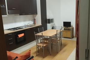 Monolocale centrale arredato a Vittoria (Ragusa)