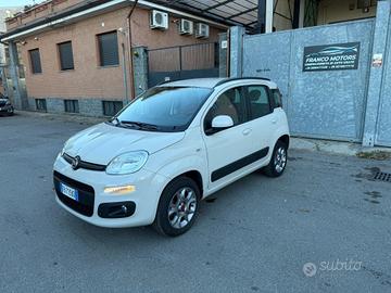 Fiat Panda 0.9 TwinAir Turbo Natural Power Lounge