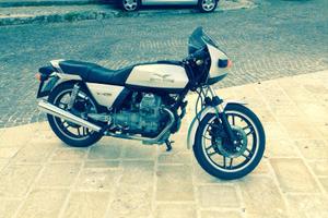 Moto guzzi v 50 completamente originale e gunziona