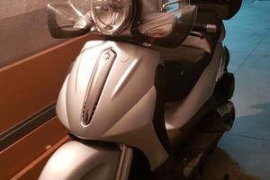 Piaggio Beverly 500