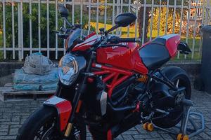 ducati Monster 1200 R