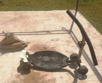 Monopattino OXELO  4 ruote