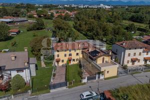 Villa a schiera San Vito al Tagliamento [516VRG]