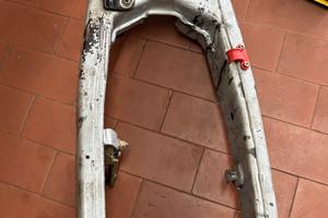 Forcellone posteriore husqvarna sm 125