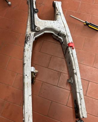 Forcellone posteriore husqvarna sm 125